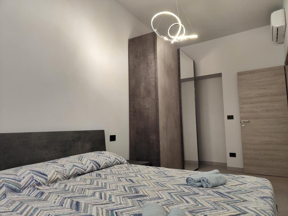Hostdomus - Garibaldi Suite Loano Kültér fotó