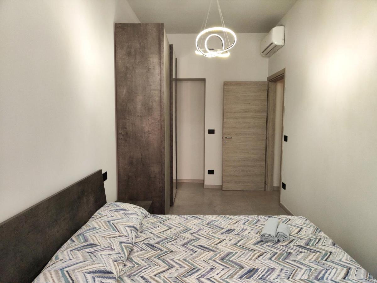Hostdomus - Garibaldi Suite Loano Kültér fotó